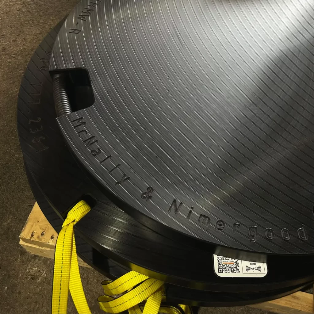 raptor tech offers engraving on all outrigger pads