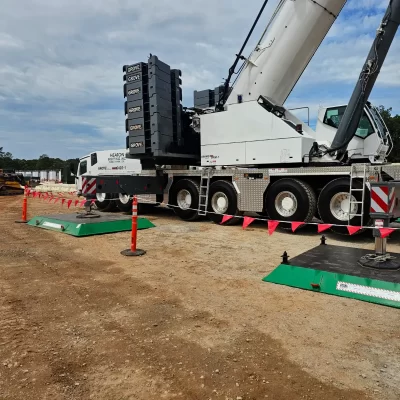 raptor tech steel crane mats on job site