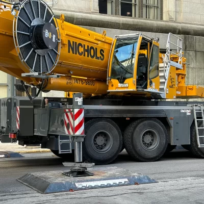 raptor tech steel crane mats on job site