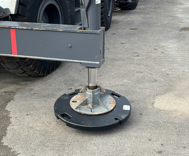 raptor tech magnetic outrigger pad