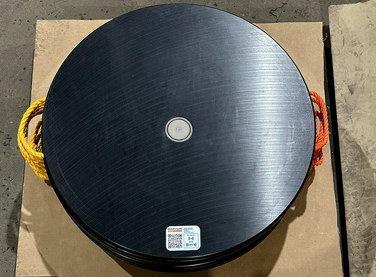 Raptor Tech UHMW outrigger pad